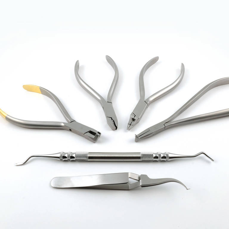 a-1530470813-leibinger-ortho-kfo.jpeg