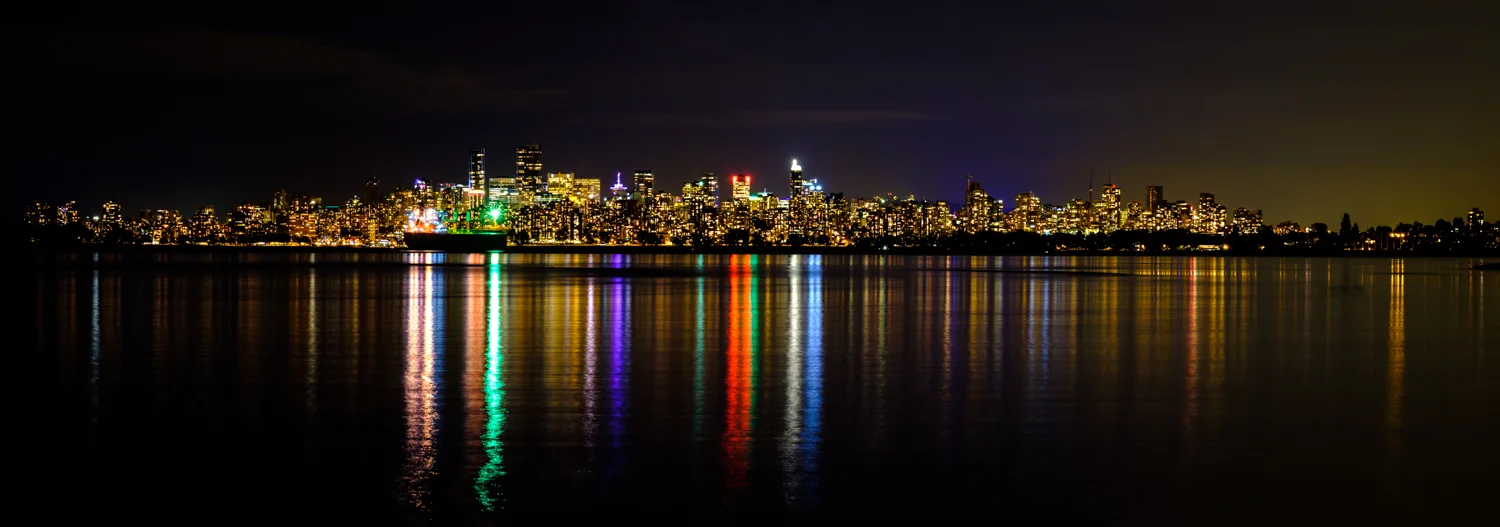 FineArtLilutch20_Vancouver_Panorama1.jpg