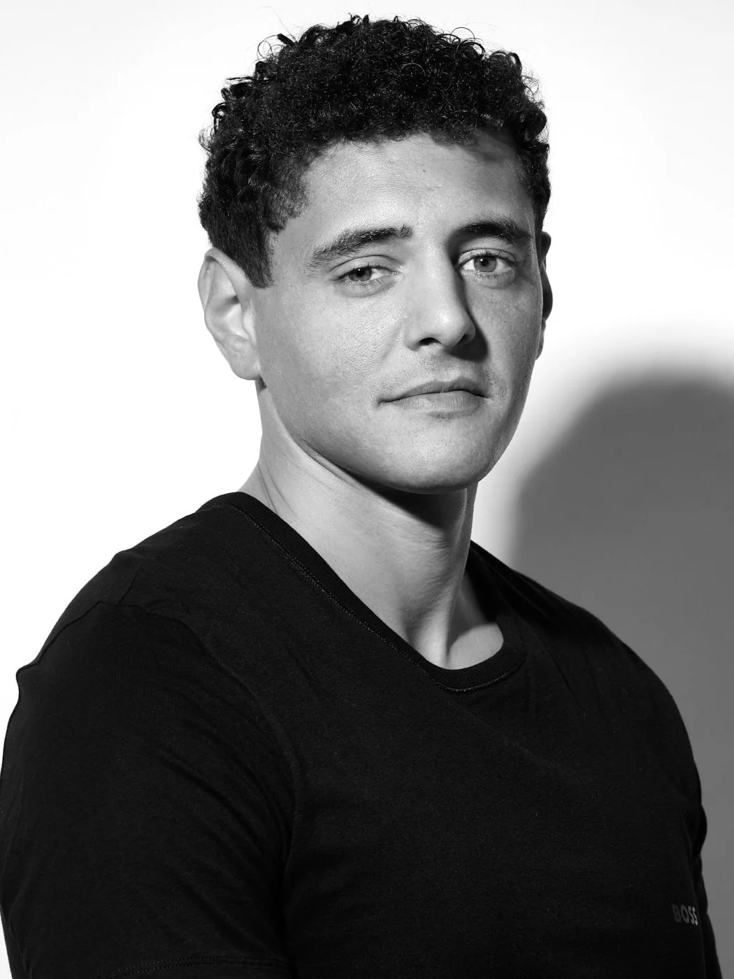 Shooting Photo Homme Acteur Modele Comedien Book Casting Noir & Blanc Studio Bruxelles