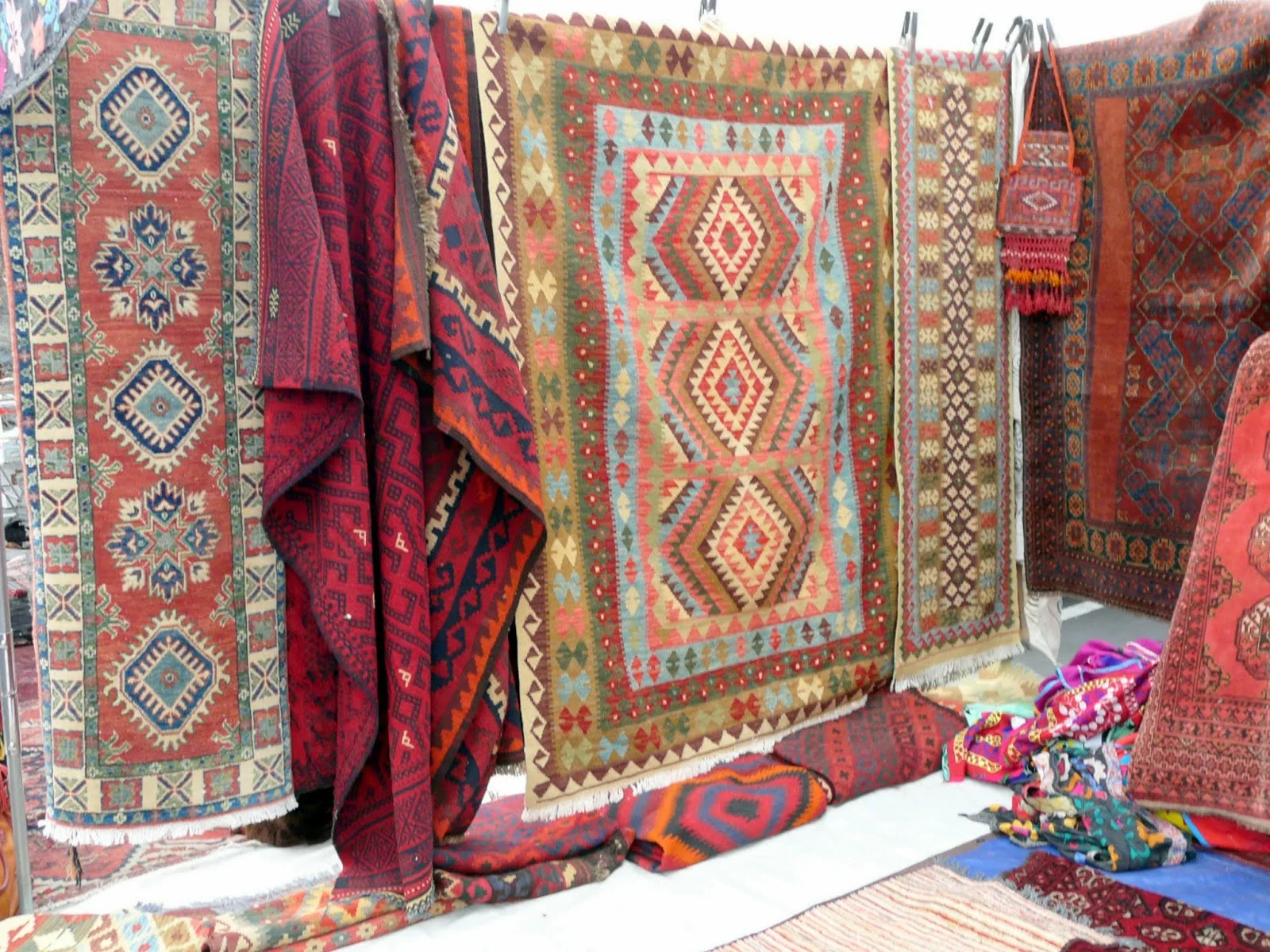 Long Beach Antique Market