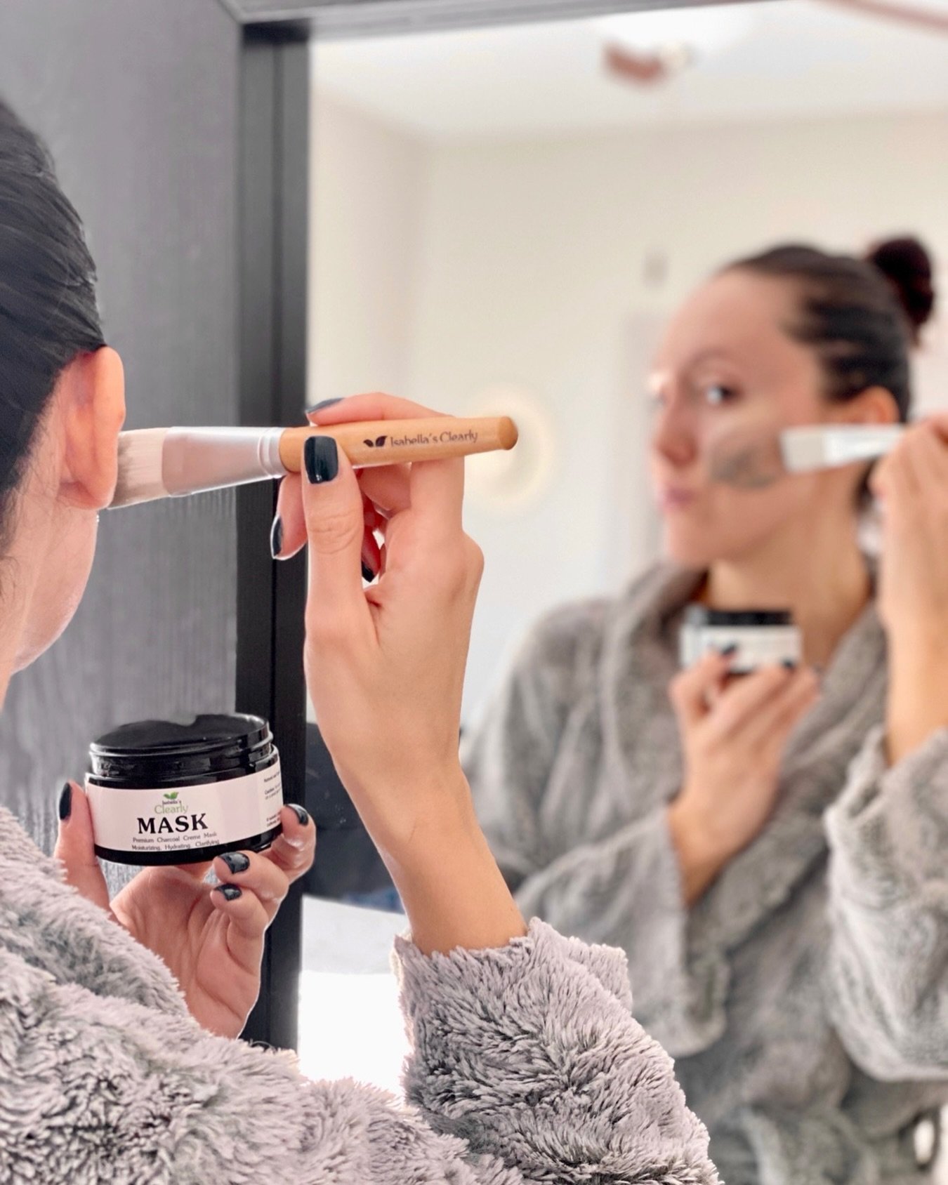 ✨Unleash your holiday glow! ✨

Introducing our Clearky MASK, infused with charcoal, hyaluronic acid, and natural ingredients to transform your skin. 

Reveal a smoother, brighter, and more radiant you! 

Shop now and enjoy our limited-time end-of-yea