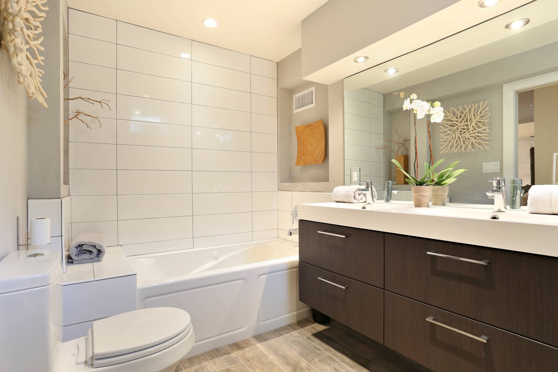 master-bathroom2.jpg