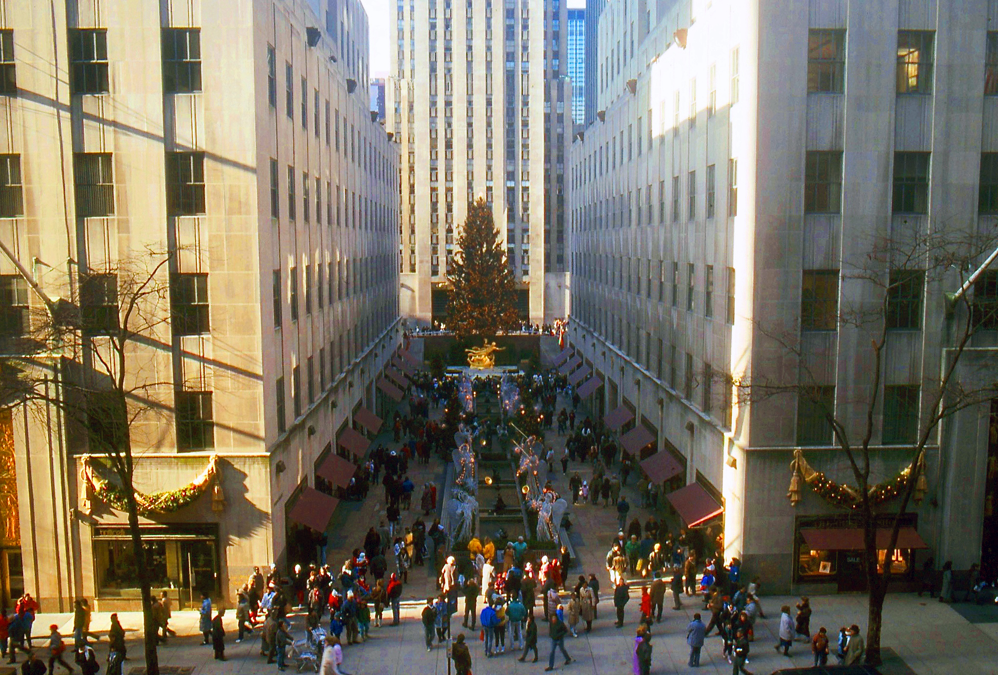 Rockefeller Center. 1980's.