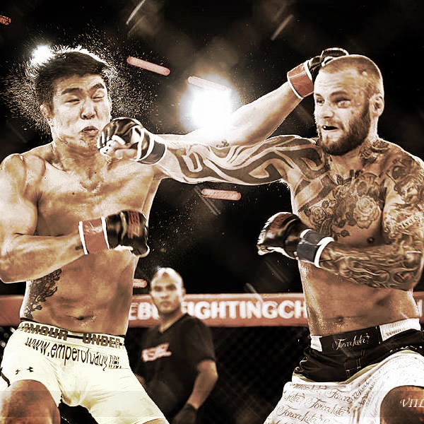 Kris fighting against top -ranked Korean Gyo Pyung Hwang in Singapore