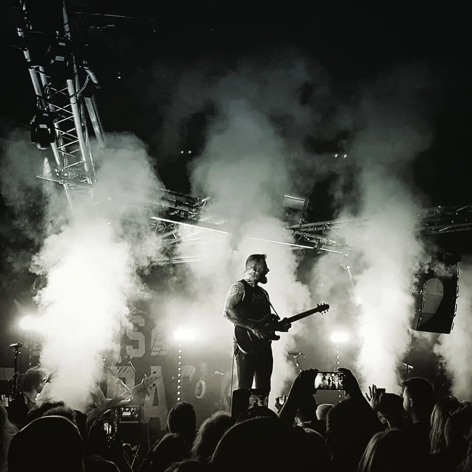 Throwback to the ‘Light It Up’ tour, October 2019 🤘🏻