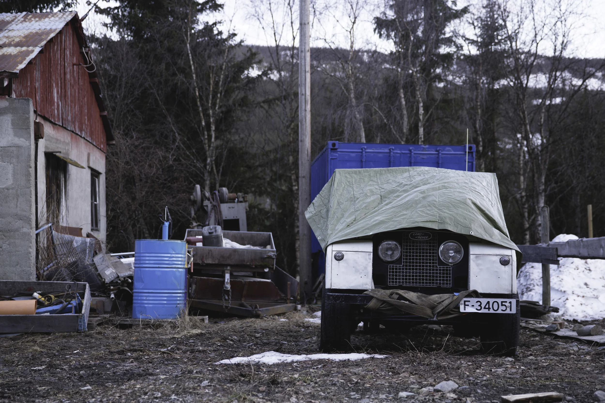 landrover.jpg