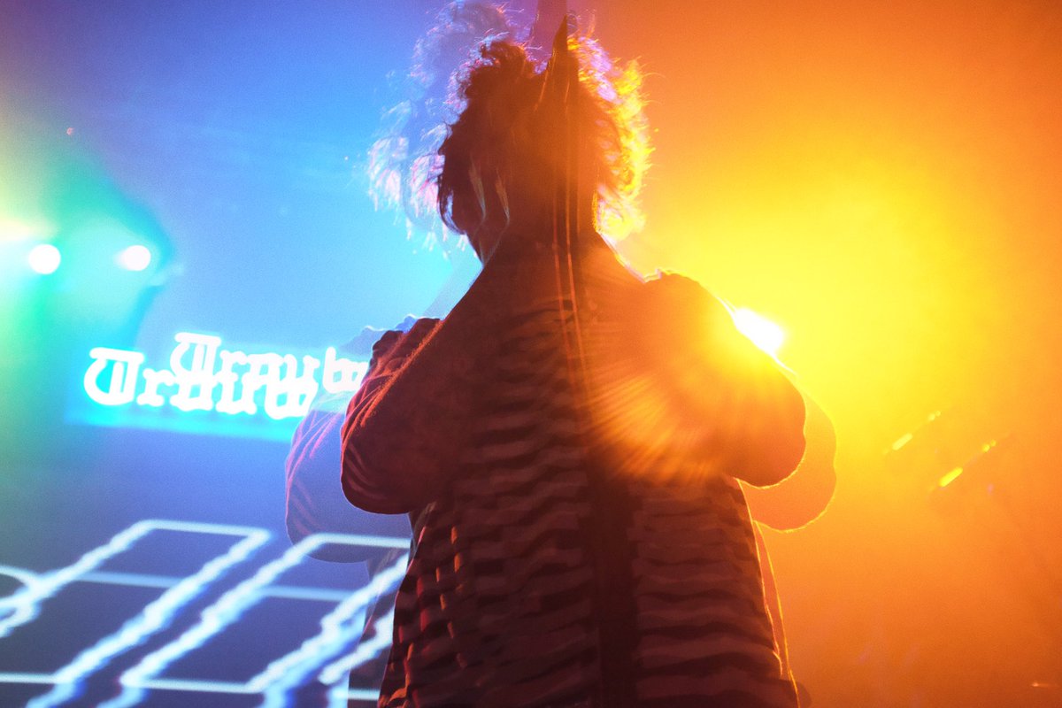 Live Photo 2.jpg