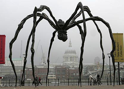 Louise Bourgeois, Maman (1999)