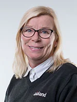 Anne Caspersen, Kundemottaker 70158617 anne@aaland.no