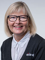 Eli Rønnestad, Resepsjon 70158600 eli@aaland.no