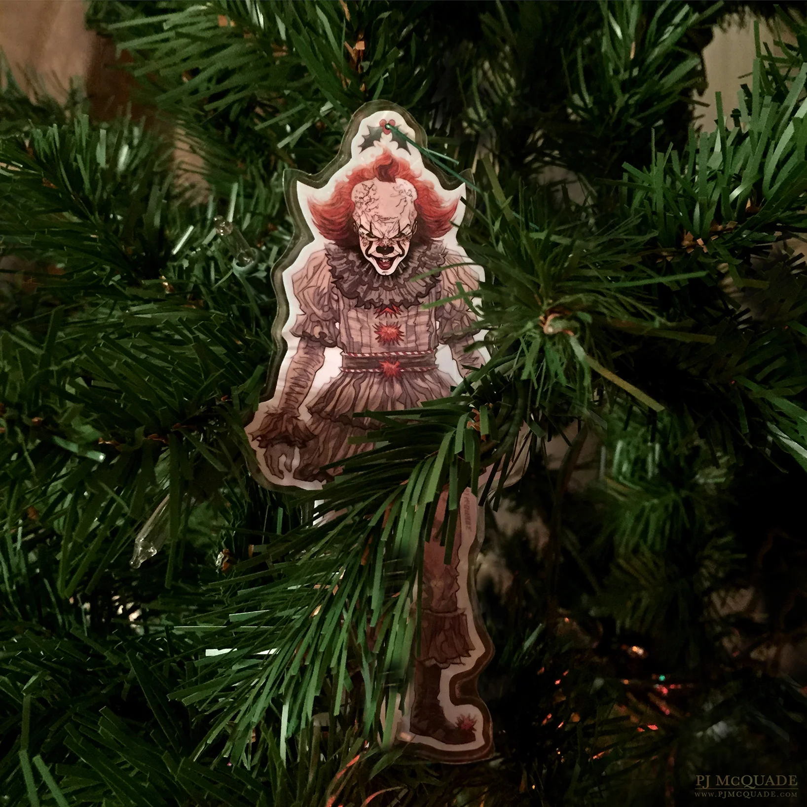 1 NEW-Pennywise-2017-IT-Christmas-Tree-ornament-PJ-McQuade-2.jpg