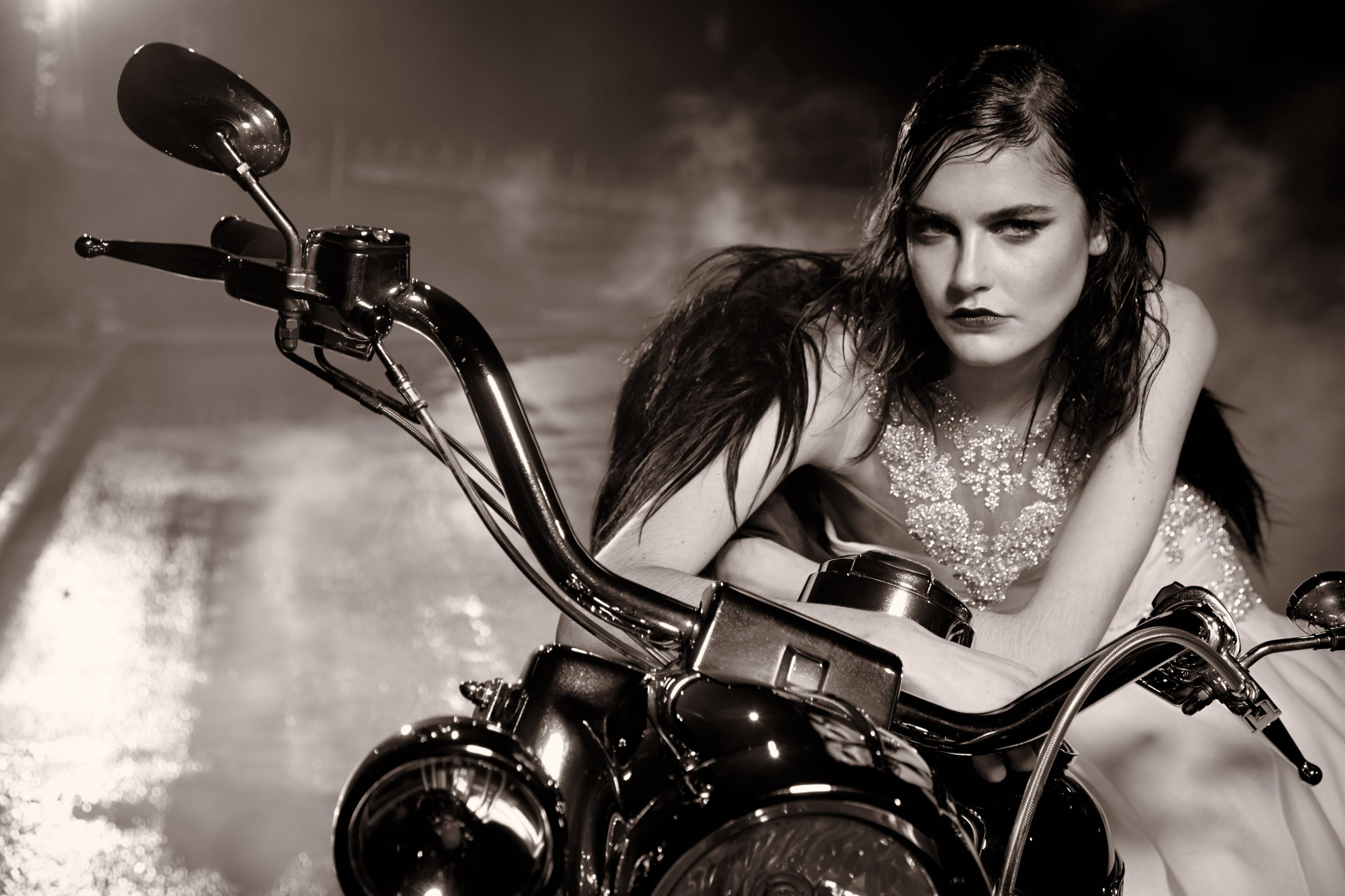 MOTORCYCLE_208_cb.jpg