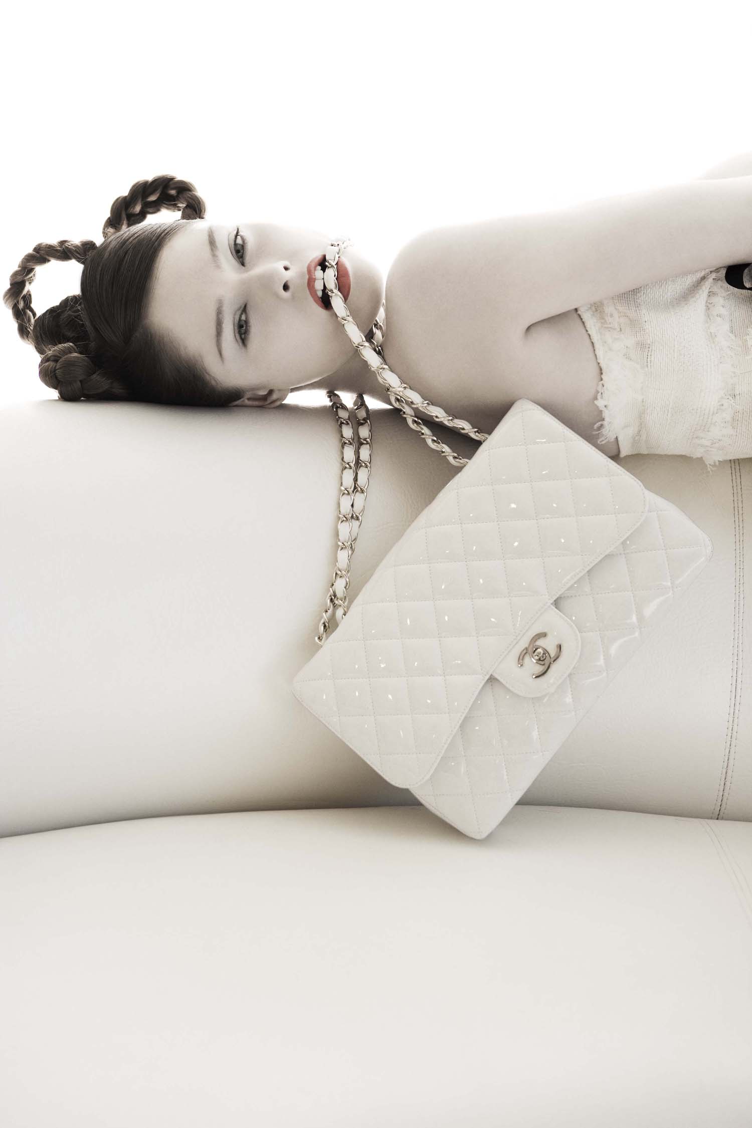 White Coco cocoMAY_WHT_CHANEL-026cocoMAY_WHT_CHANEL-026.jpg