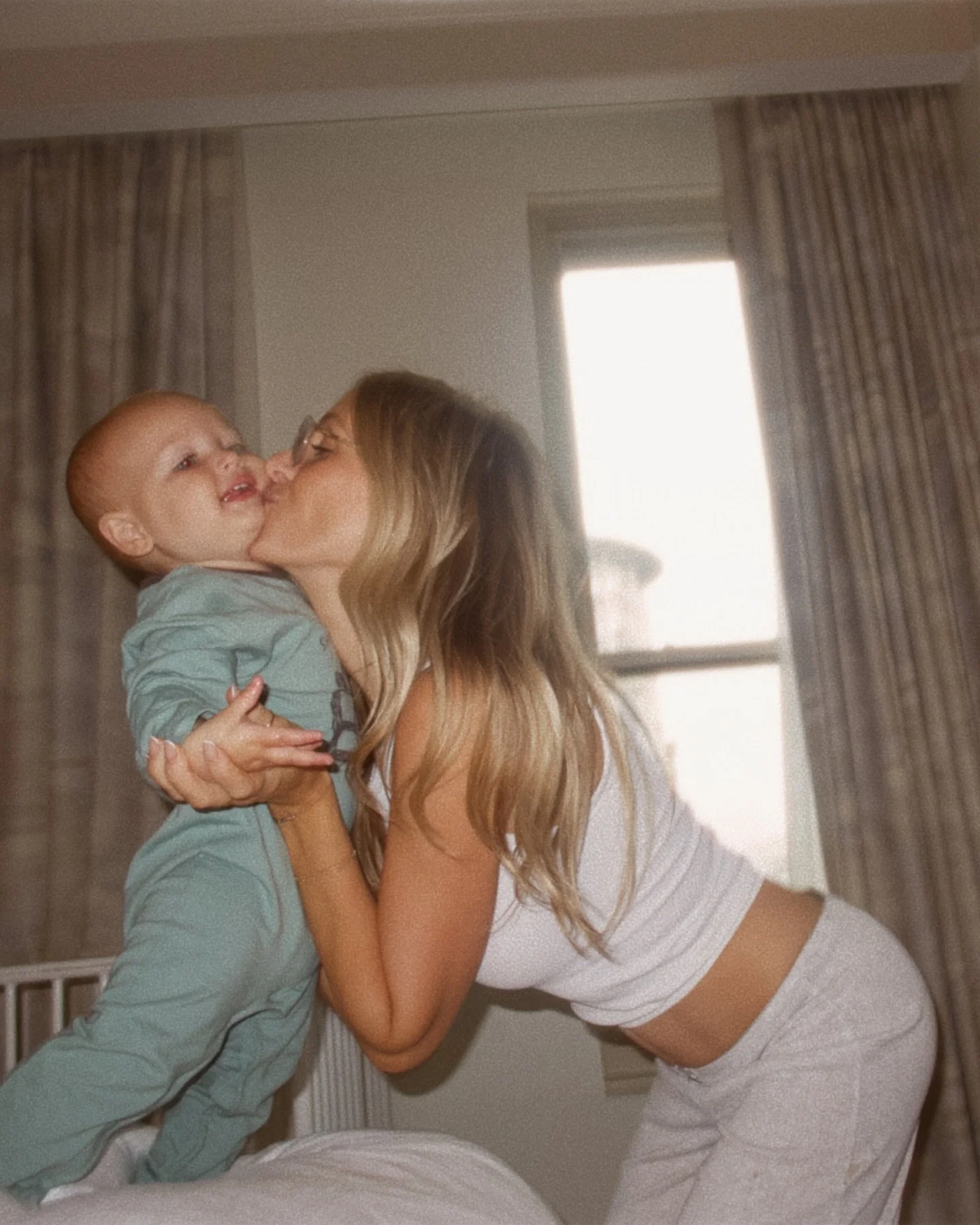Hotel hangs with my favorite boys 🛎️