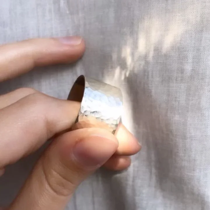 Not only for the ladies! Can&rsquo;t stop playing with this hammered silver men&rsquo;s ring in the sun light ✨
.
.
.
#jewelrymaking #jewelrydesign #customjewelry #metalsmithing #handmade