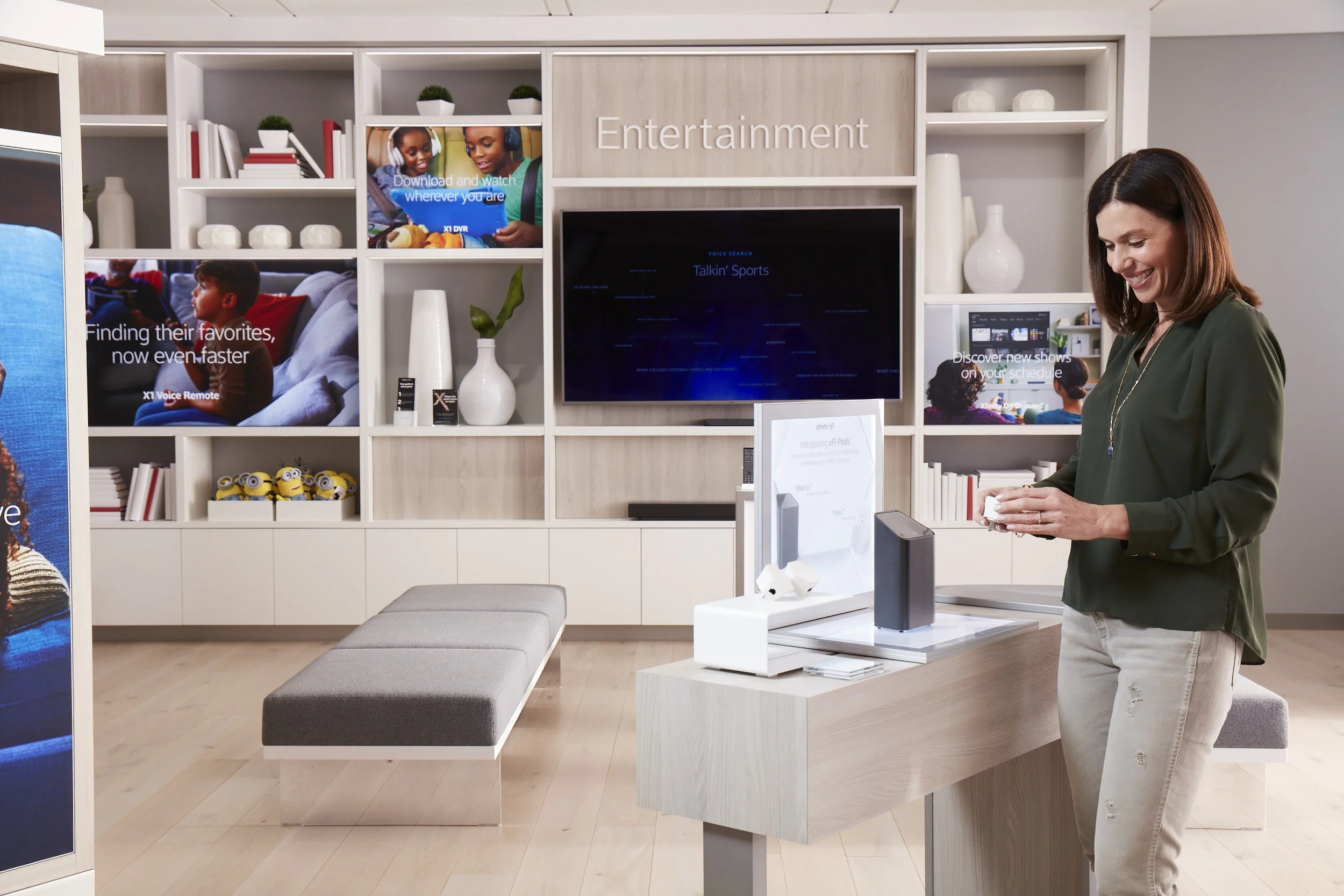 F+W_xfinity_XR_FeatureTable_109.jpg