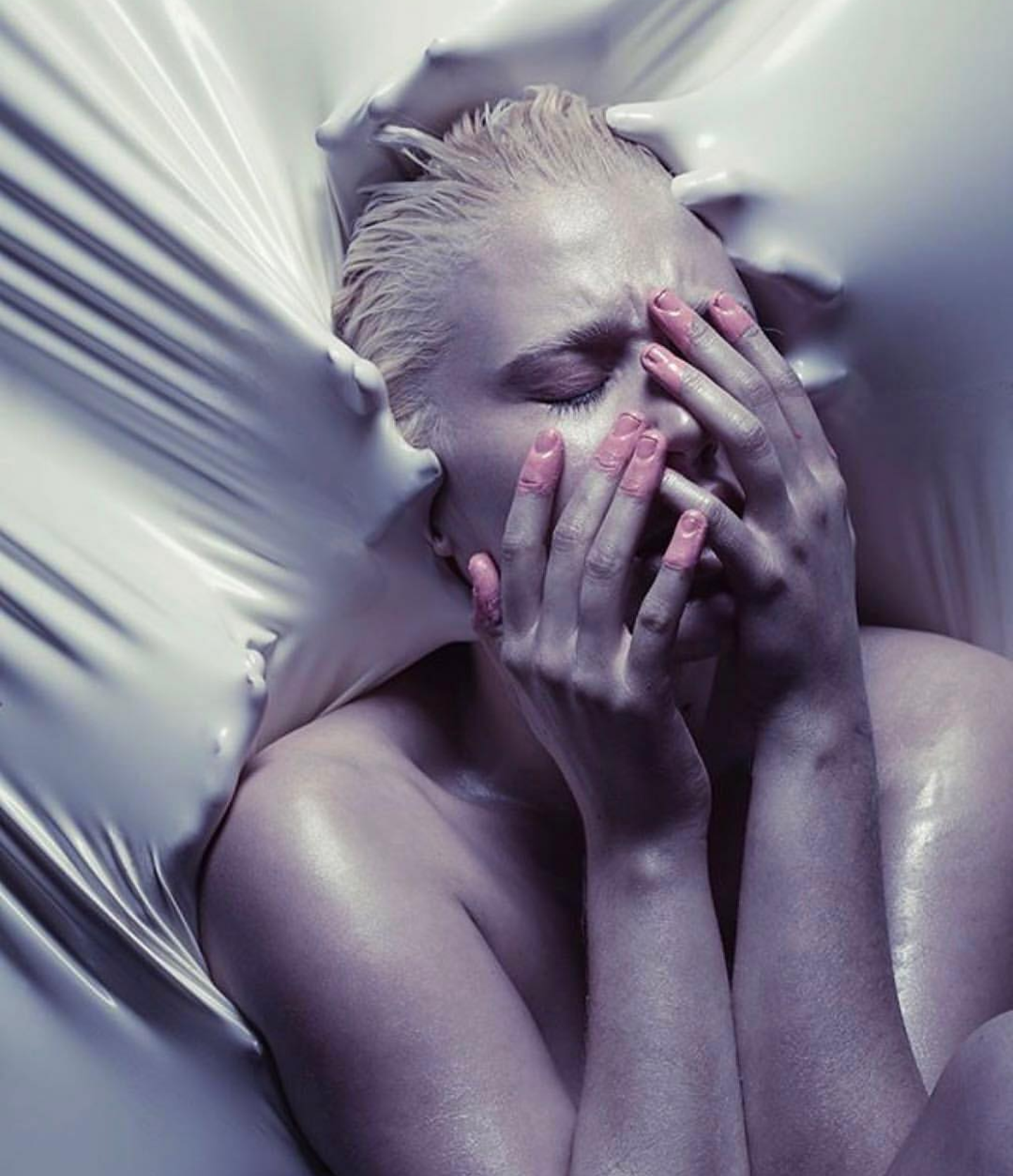 hands / fabric