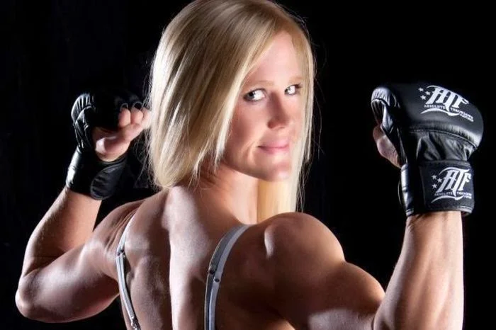 mma girl.jpg