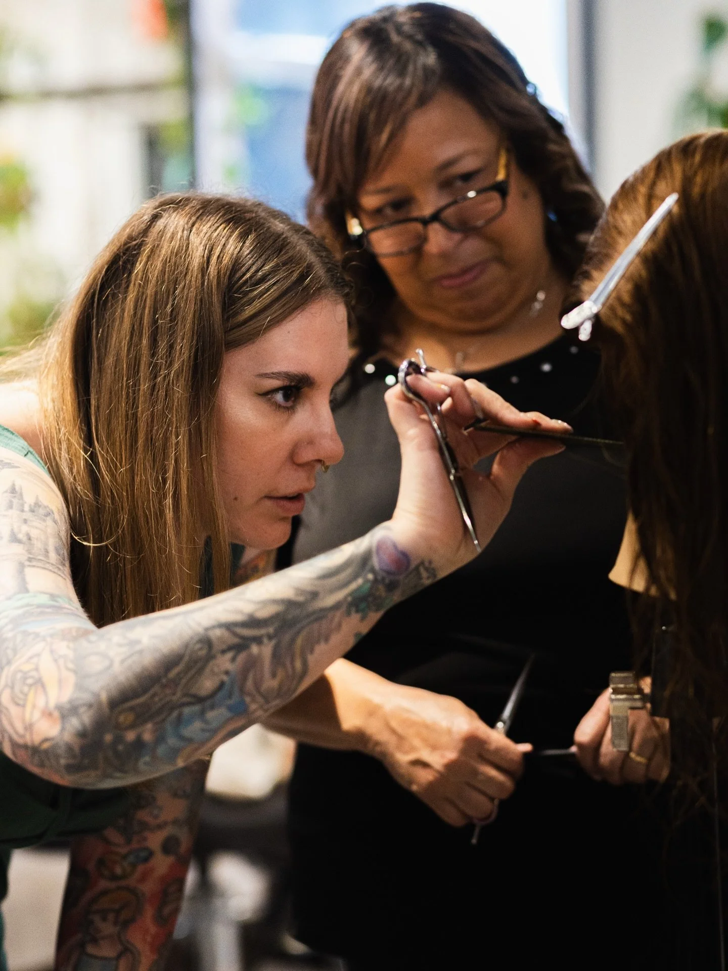 At the core of &aelig;ffect hair are two guiding principles: education and sustainability. Everything we do is rooted in helping guests better understand their hair so they can recreate styles at home, work with their natural texture, and make though