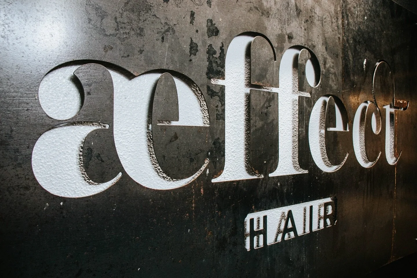For over a decade &aelig;ffect hair has built a culture of craft, care, and conscious education. We teach every guest how to understand their hair, choose sustainable practices, and make those choices part of their everyday routine. Our goal is lasti