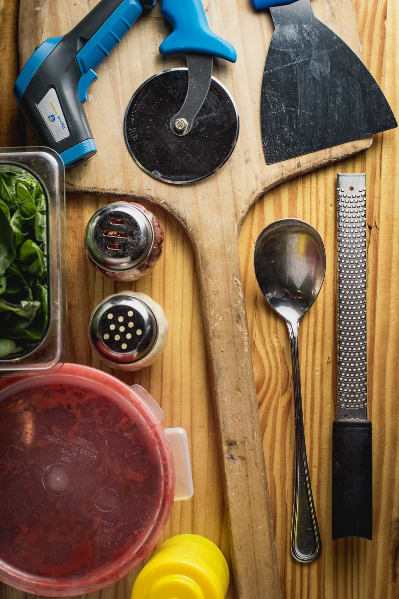 TF-lukes-pizza-tools-they-use-0291.JPG