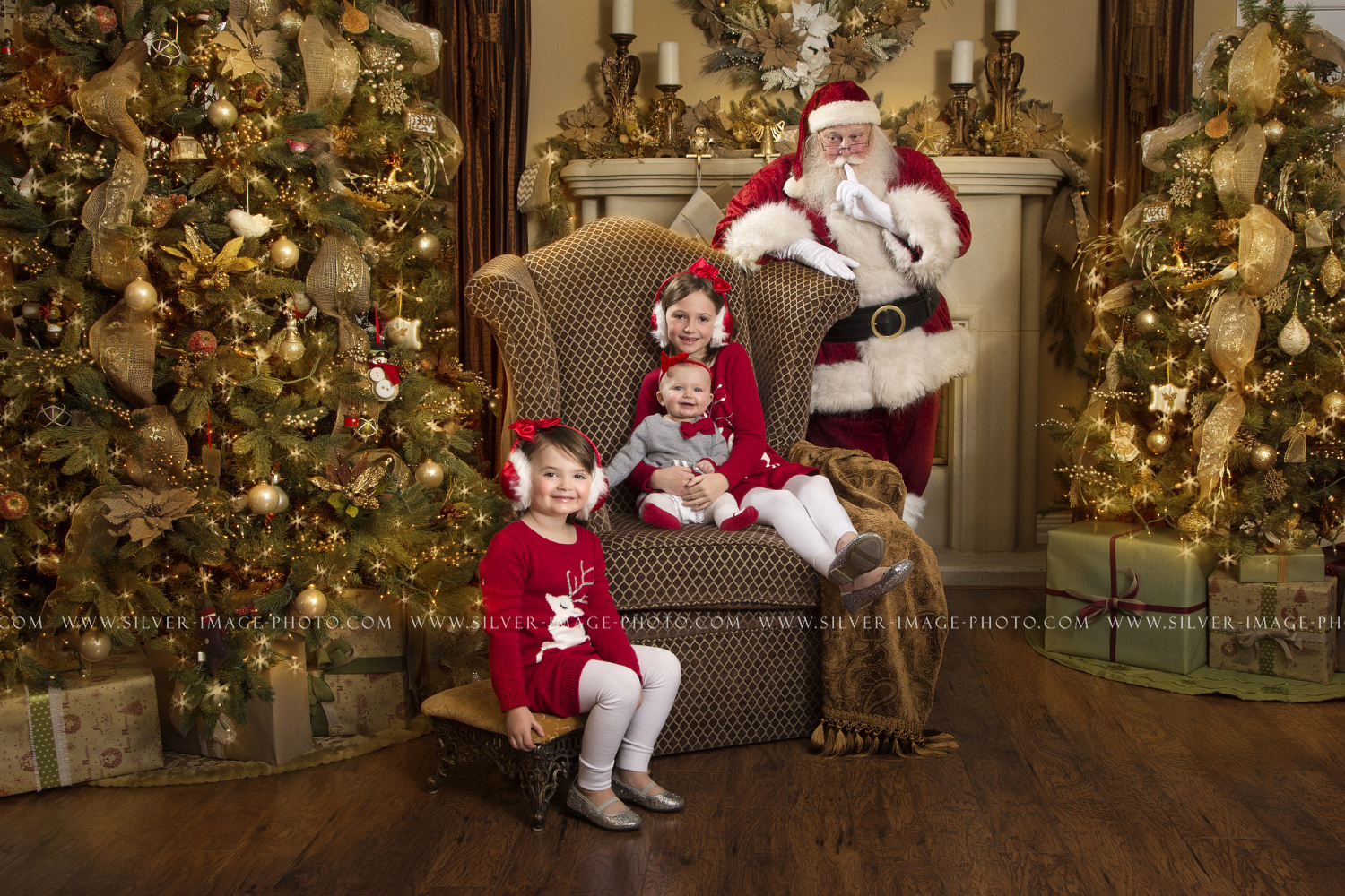 Silver Image Photography - Real bearded Santa photos in Spring, TX https://www.silver-image-photo.com