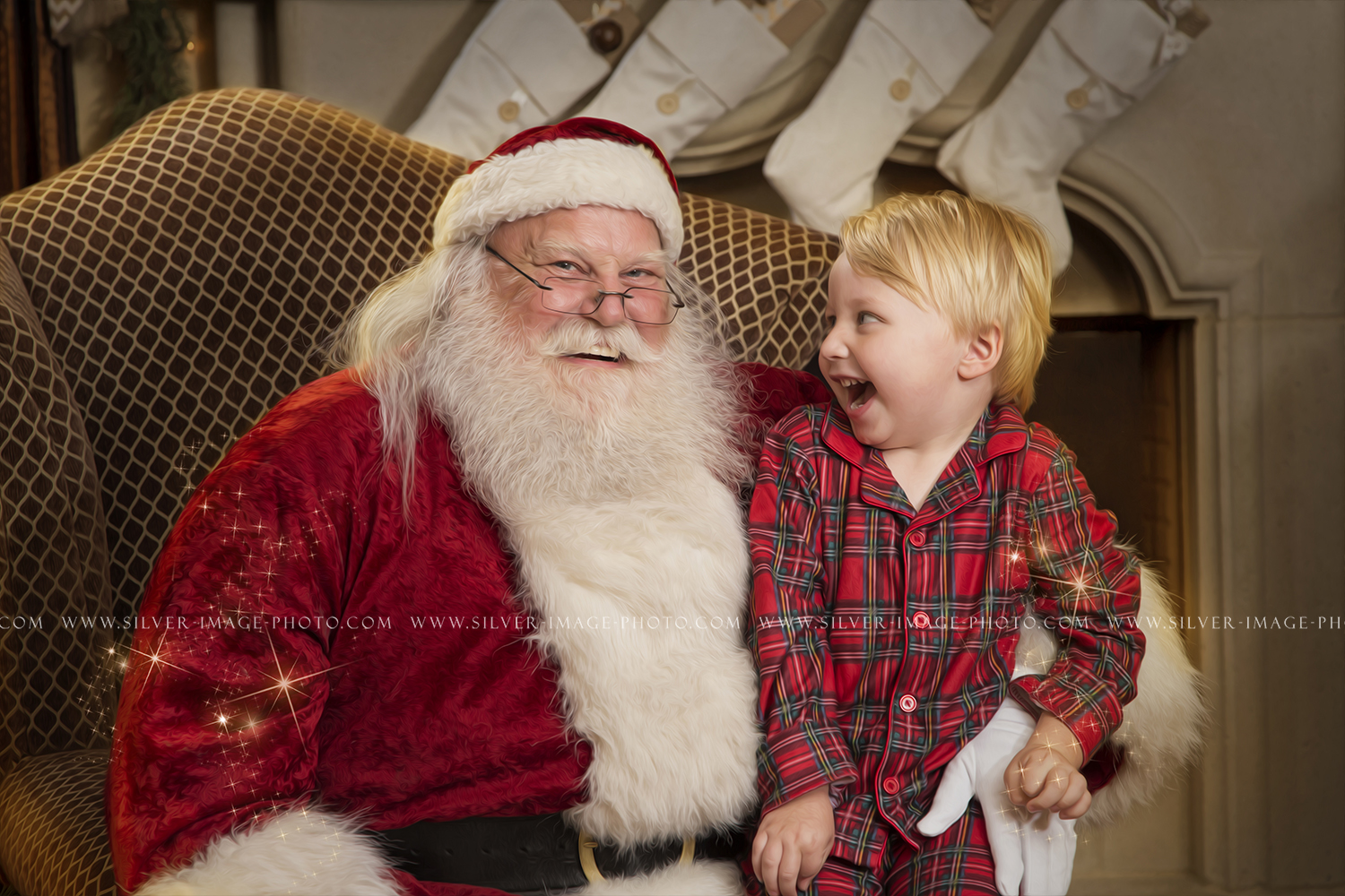 Silver Image Photography - Real bearded Santa photos in Spring, TX https://www.silver-image-photo.com