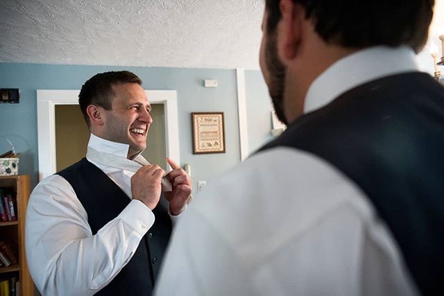 Laughing, smiling grooms &ndash; my faves! Getting ready photos second shooting with Kelly Cronin Photography on the Cape. More on the blog, link in profile!
.
.
.
.
.
#gettingready #groom #tietime #secondshooting #secondshooter #capecod #weddingphot