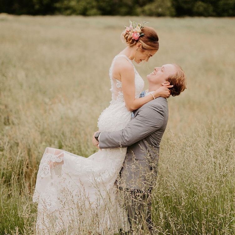 Congratulations Katie and Jeff! You guys are stunning and we wish you so much happiness!

&bull;photo pc: @davidandsarahfilms 
&bull;hair: @michellesmoker_hmua at #bristleandprimweddings 
&bull;makeup: @amanda.at.bardot 

#bristleandprimweddings #717