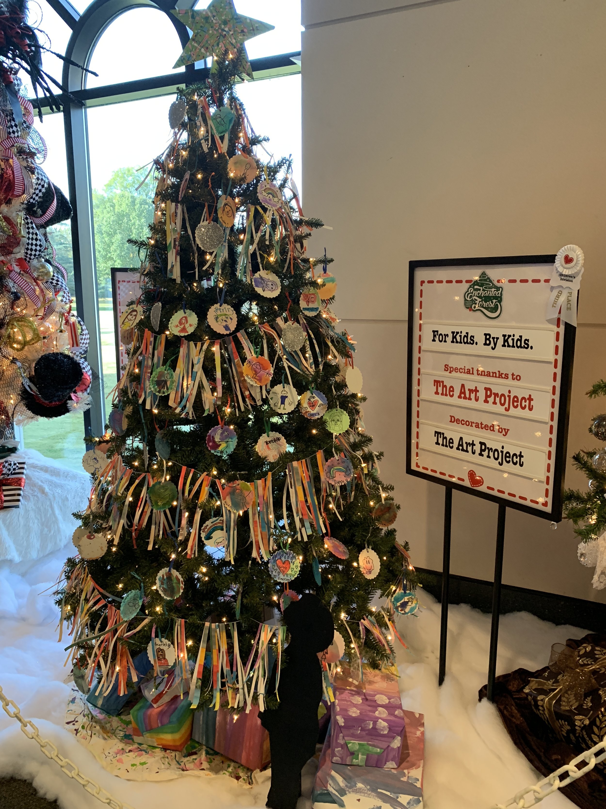 Easy Kid-Made Tree Decorations!