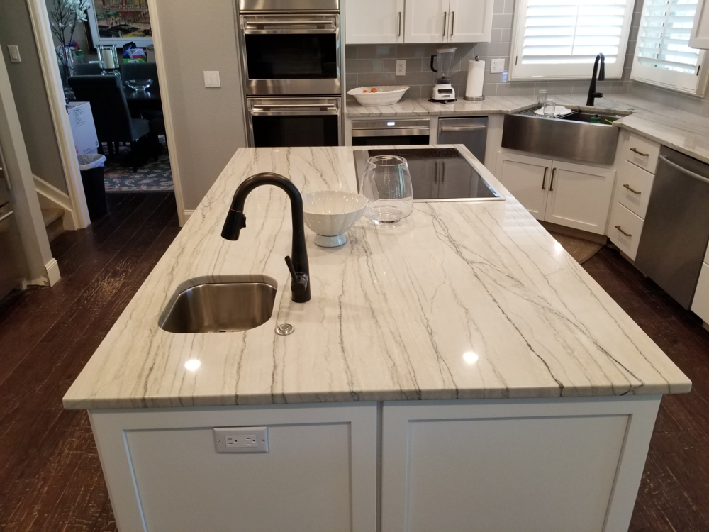 Quartz+White+Macabus+.png