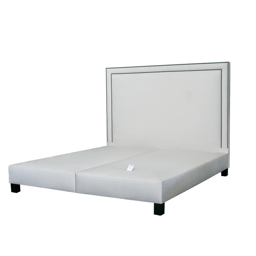 Natalie Bed with a 2pc. Platform Base