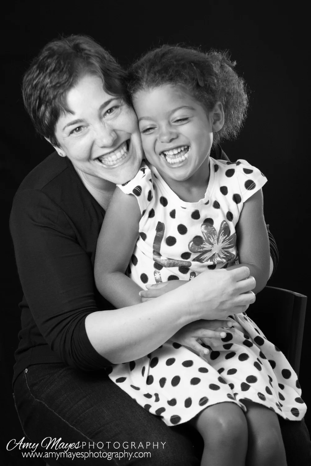 Mother_and_daughter_studio_1.jpg