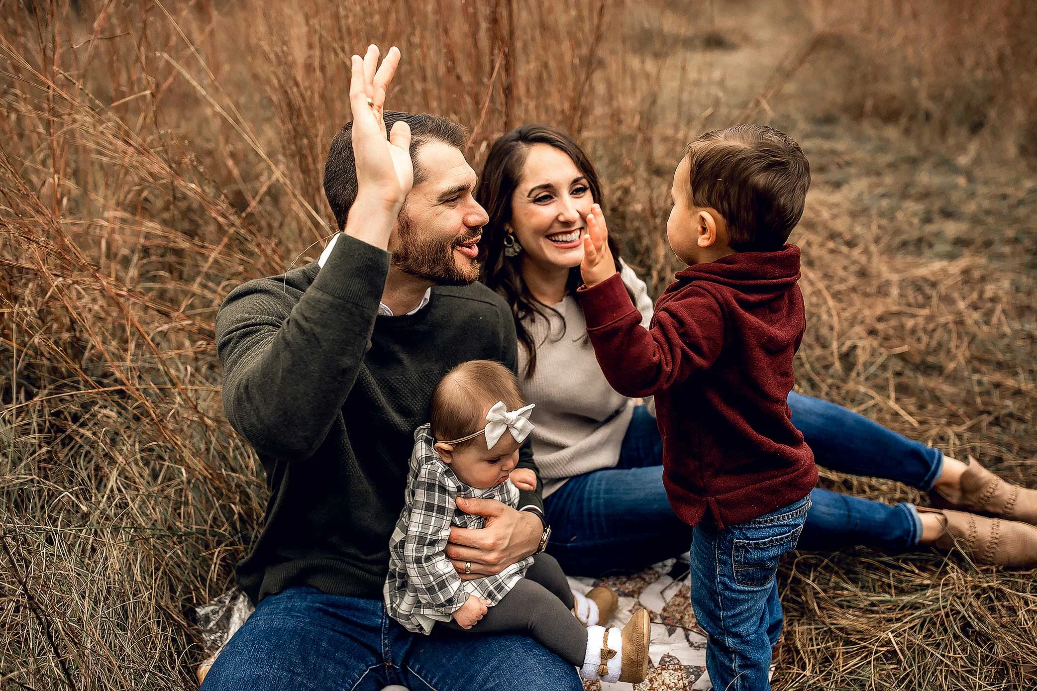 shelby-schiller-photography-family-overcast-fall-session-with-maroon-sweater.jpg