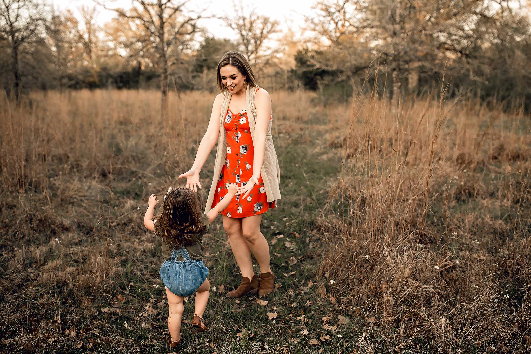 shelby-schiller-photography-sunset-family-pictures-spring-2019-47.jpg