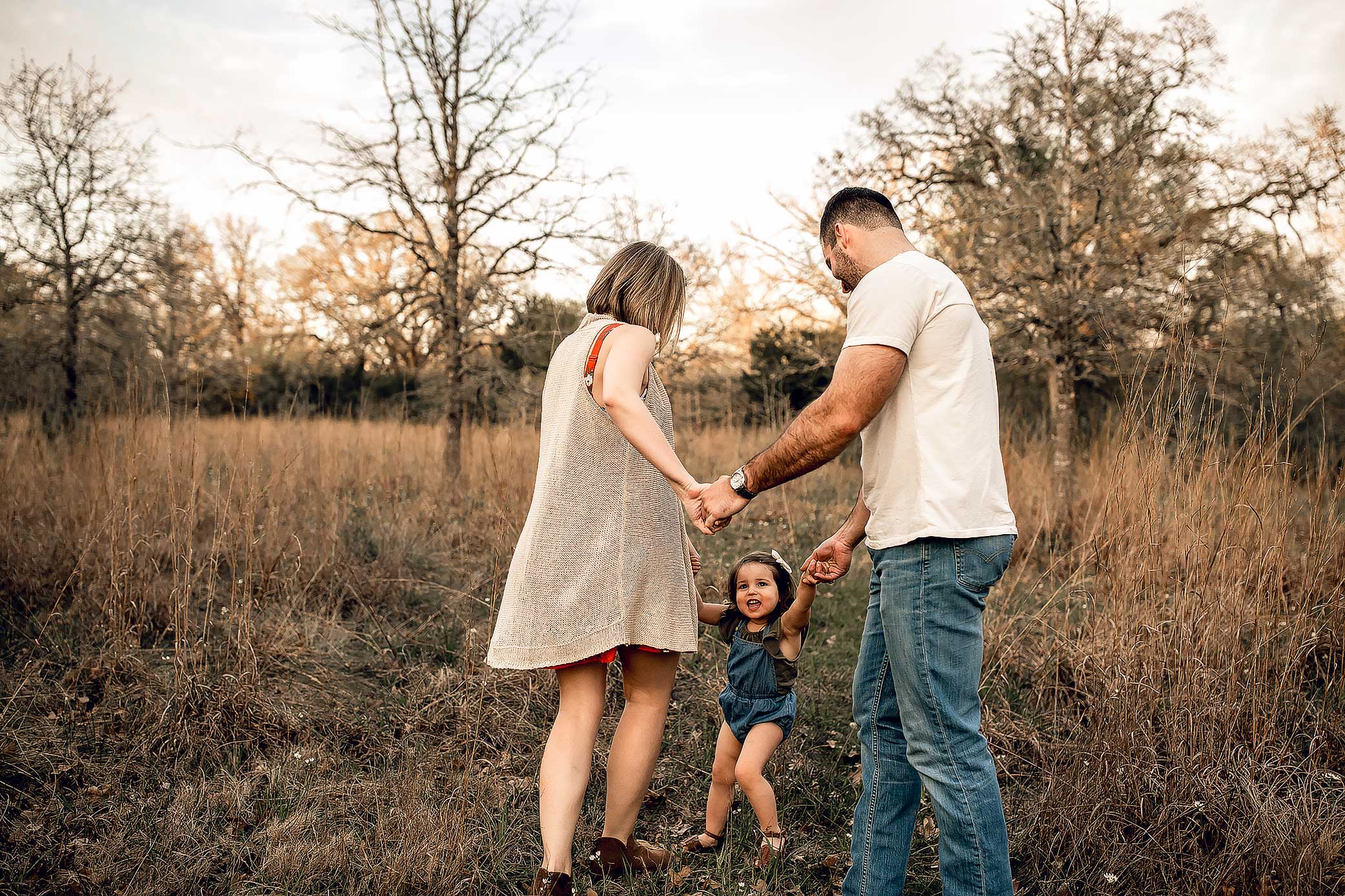 shelby-schiller-photography-sunset-family-pictures-spring-2019-49.jpg