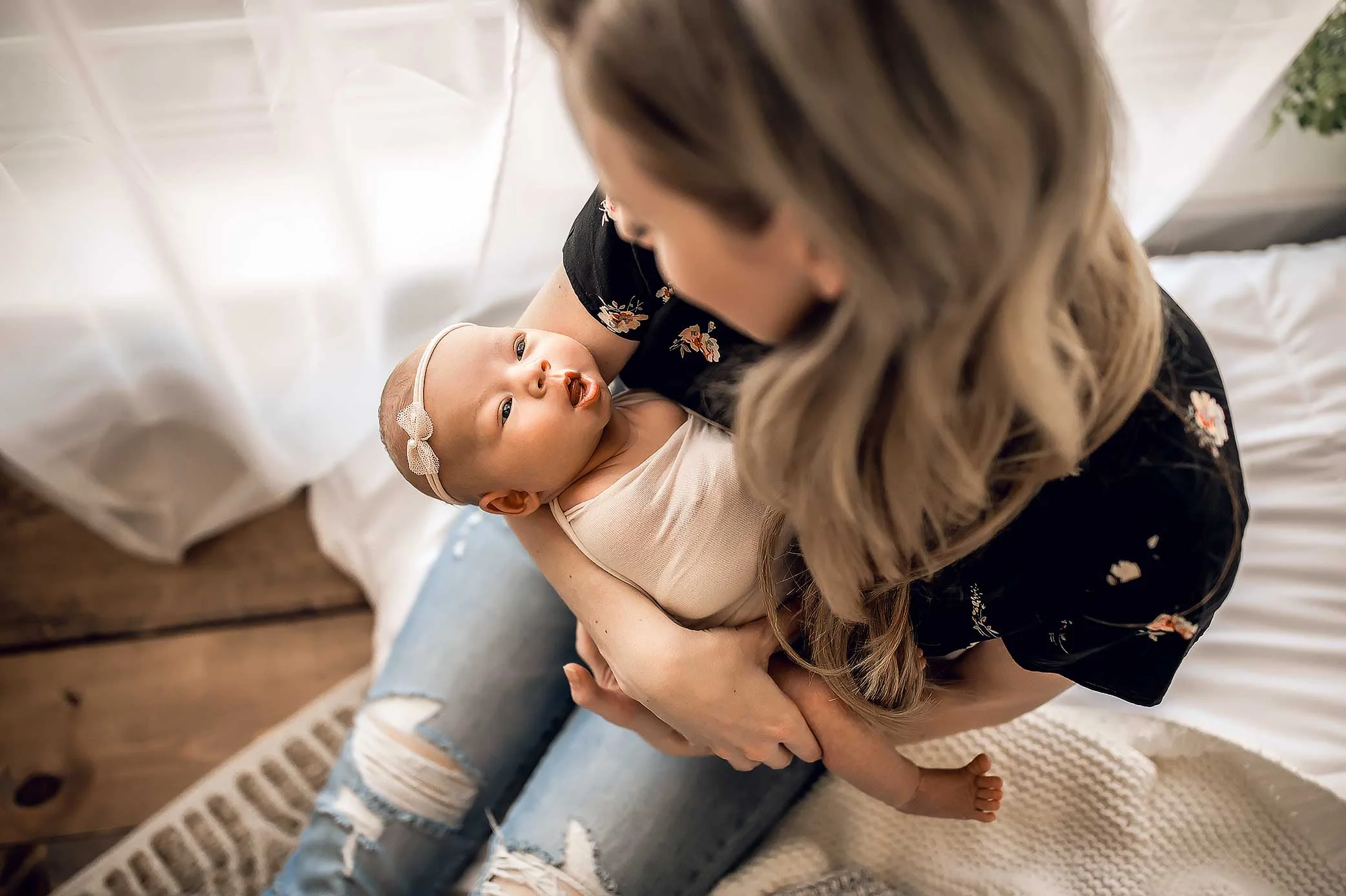 shelby-schiller-photography-studio-newborn-college-station-girl-6.jpg
