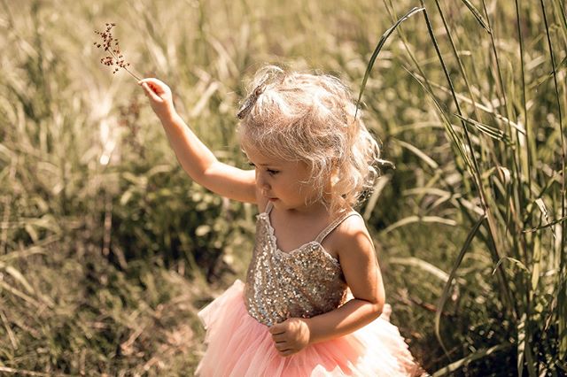 Because sometimes you just have to be a princess with a floral wand. I've been photographing this little girl since birth and it's crazy to see how much she has grown every time I see her. Those babies grow up way too fast!
.
.
.
.
#collegestationpho