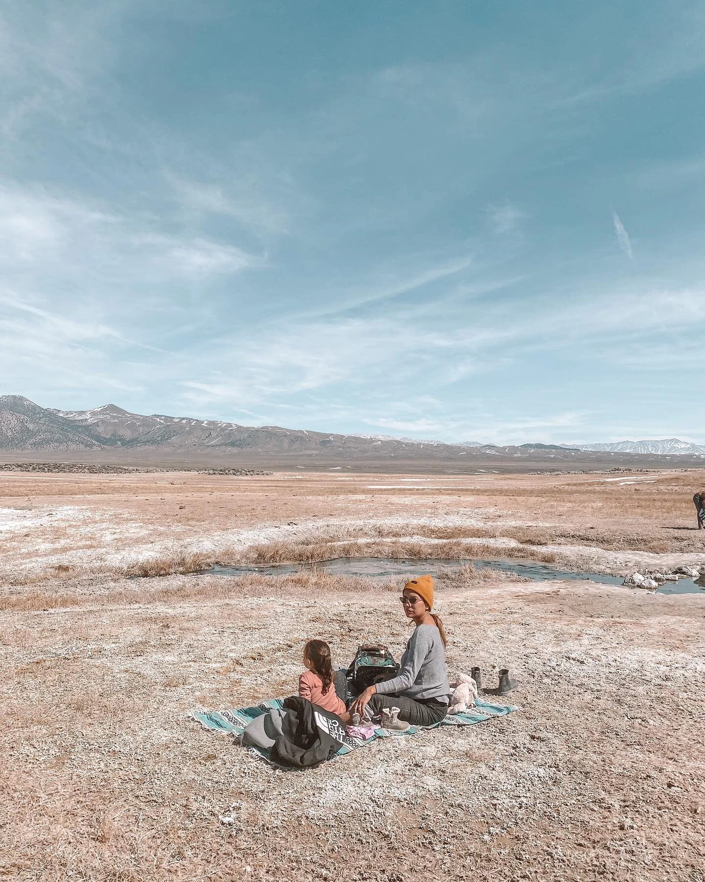When life imitates art. Or is it the other way around? 🤔 #mammoth #mammothhotsprings