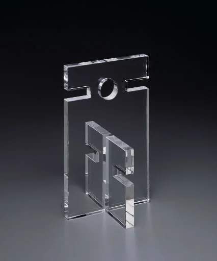 Skulptur, 1969. Acrylglas. Multiple, eines von 25 Exemplaren. 30 x 18 x 19