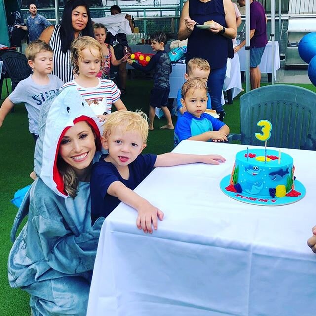 Tommy&rsquo;s Baby Shark Party was a hit 🦈🥳 #happybirthday #babyshark #kids #birthdayparty #cake