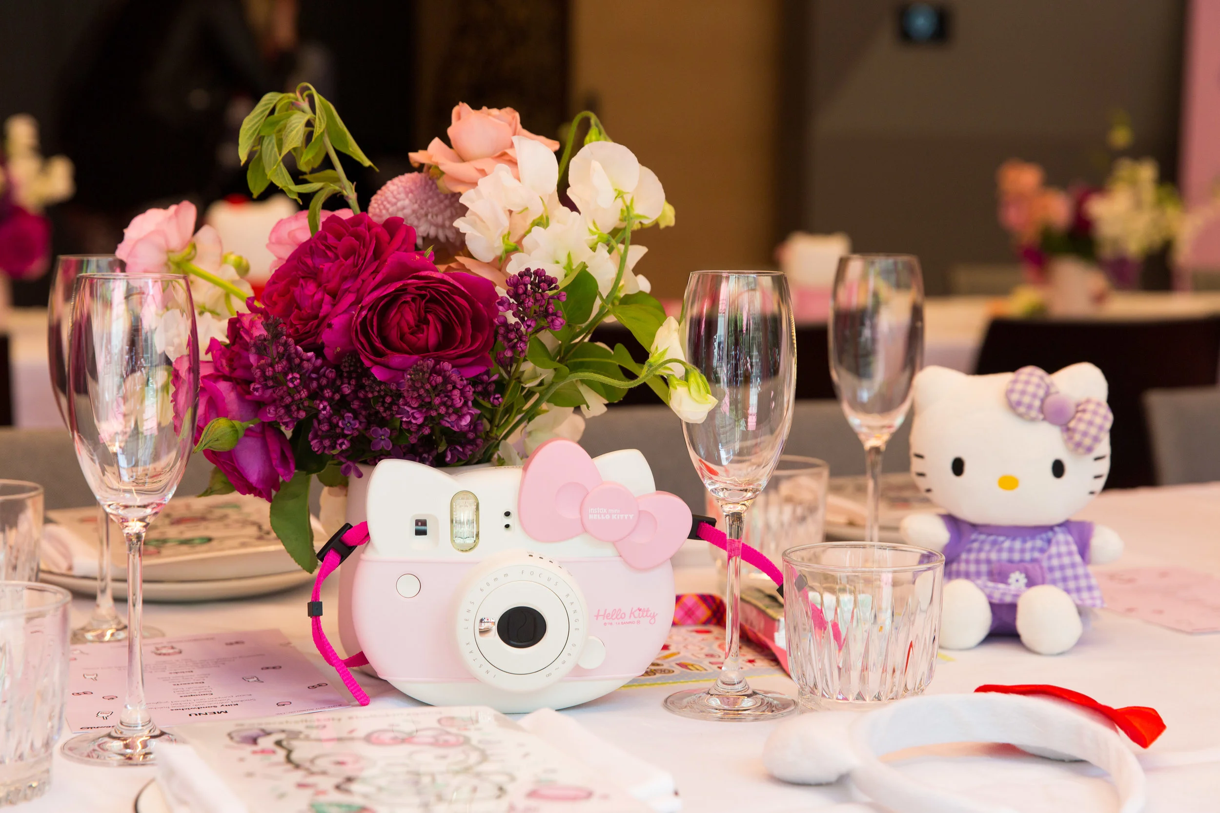 Jam on Your Collar - Hello Kitty High Tea - QT Melbourne - 0031.jpg