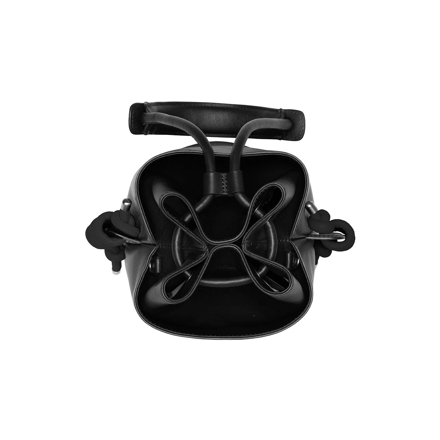 Body Spiral A Colour: Black Leather. Body Spiral B Colour: Black Leather. Strap Spiral Colour: Black Leather.