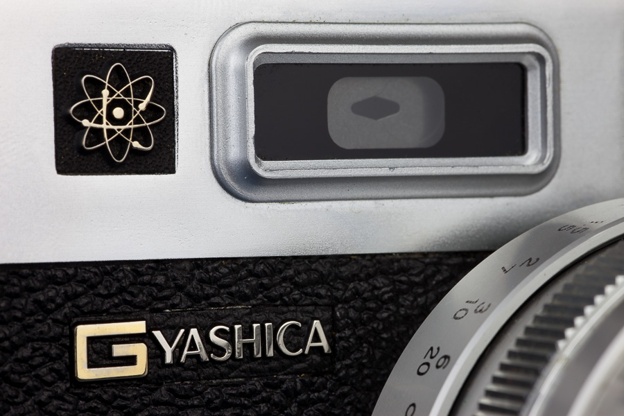 The GSN began manufacture in around 1973. The gold coloured G of the GSN indicates gold plated electrical contacts.