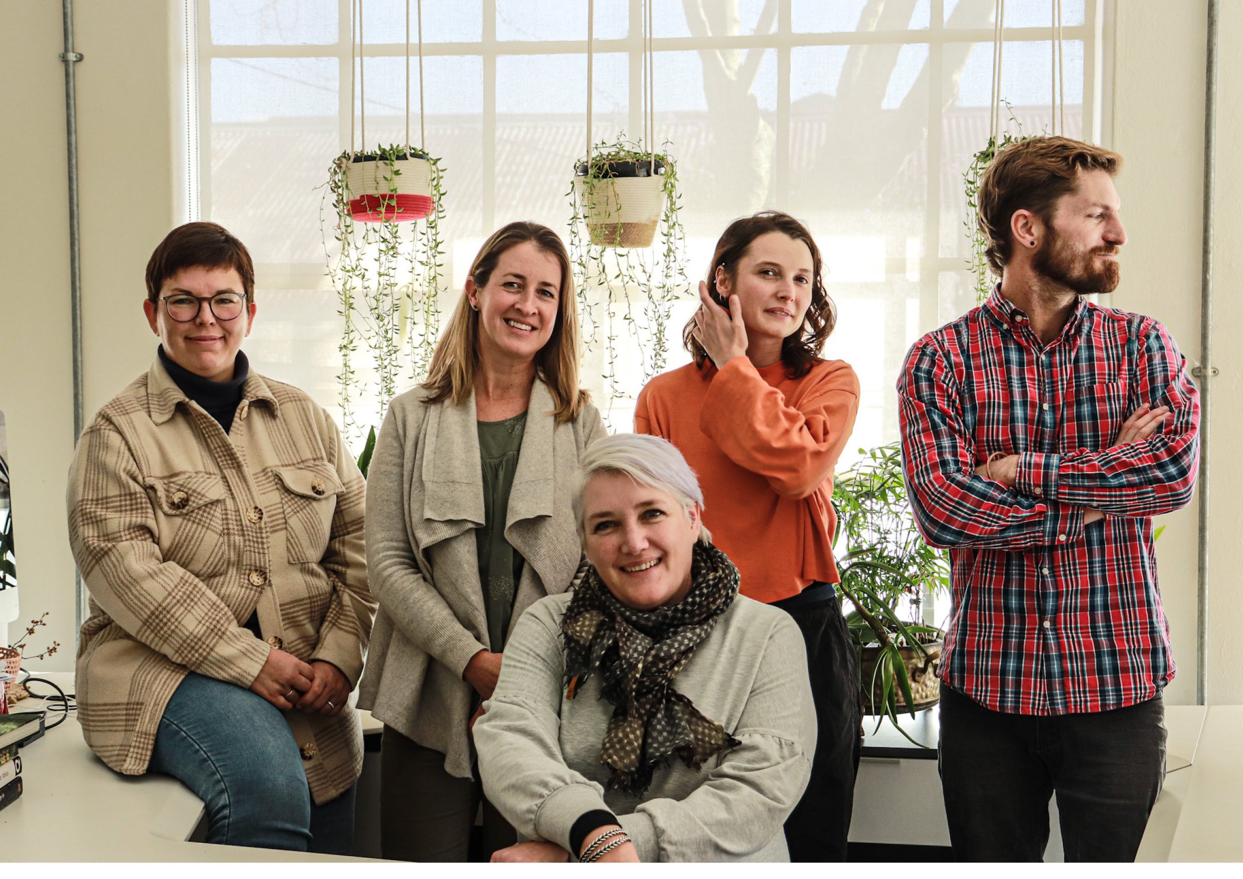  Current internal team:   Front: (company director) Ankia Bormans.   Back row from left: Maria Kulikovskaya; Penny Moir; Alma Holm; Michael Brown  (And Sokkies, our office cat)    Photographs by Saskia Bormans, IG:  @thebuzzbeauty  