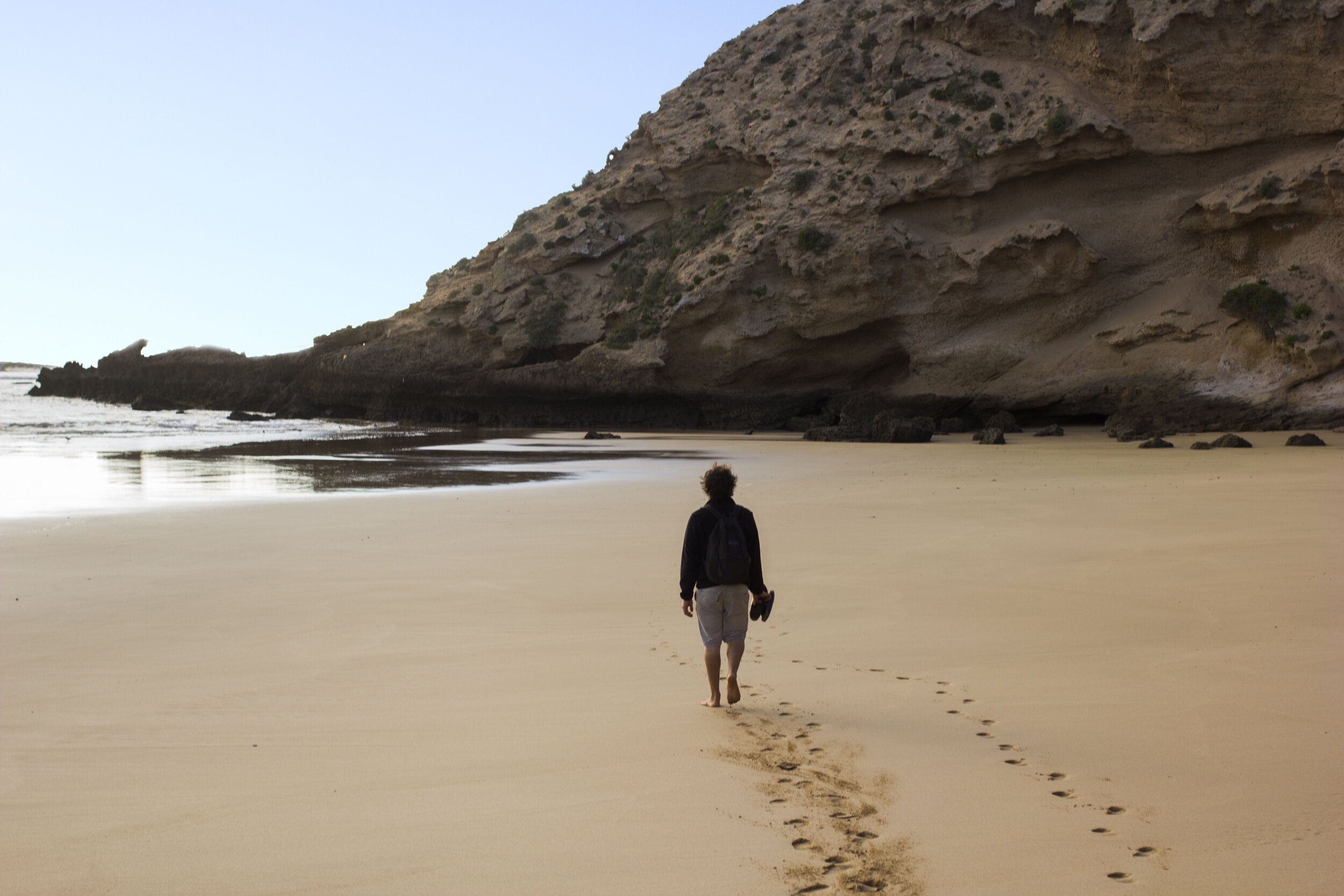 Walking sidi kaouki Blue Kaouk Hoteli- Sidi Kaouki - Morocco..jpg