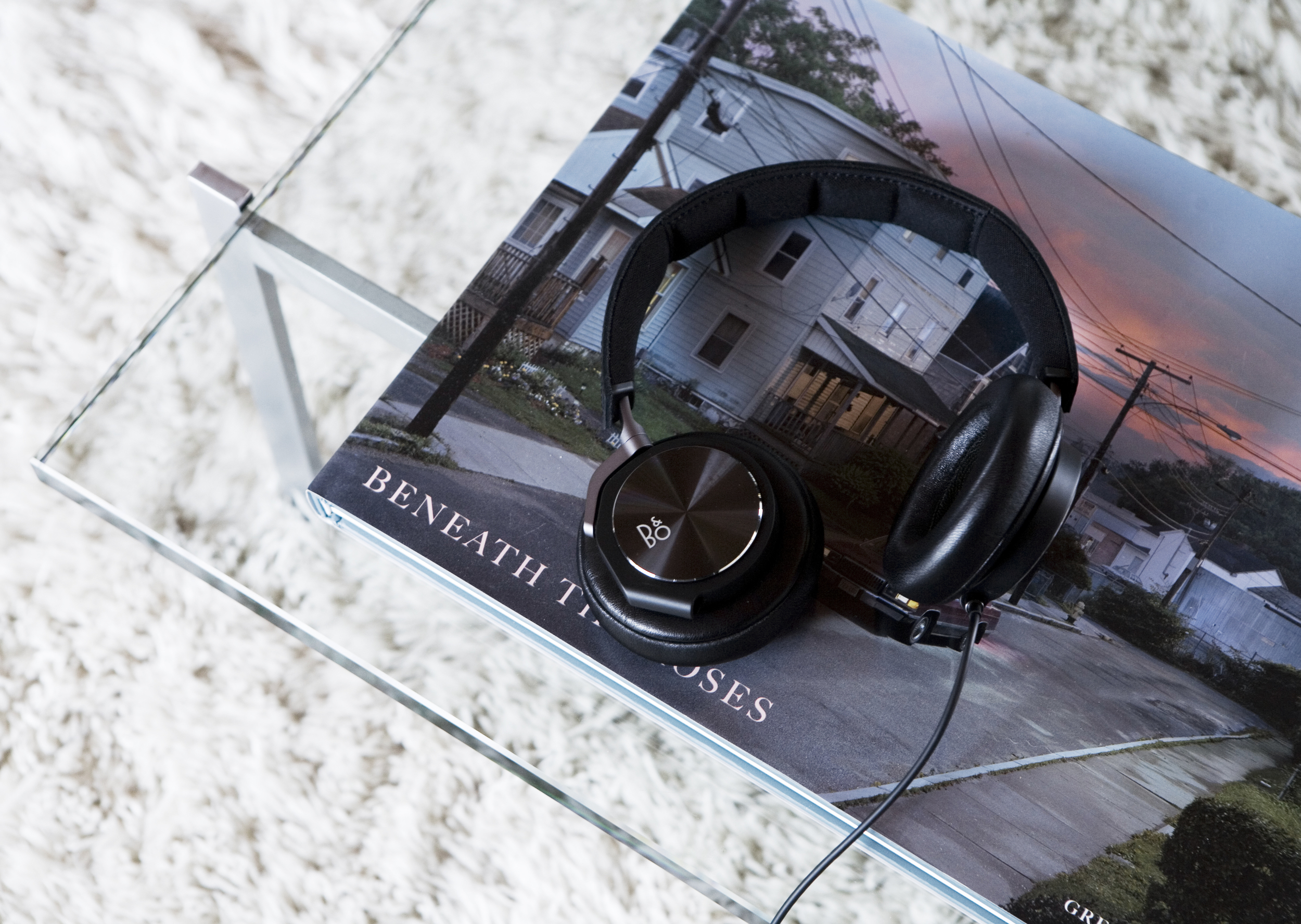 Choosing the Right Pair: A Guide to Headphones