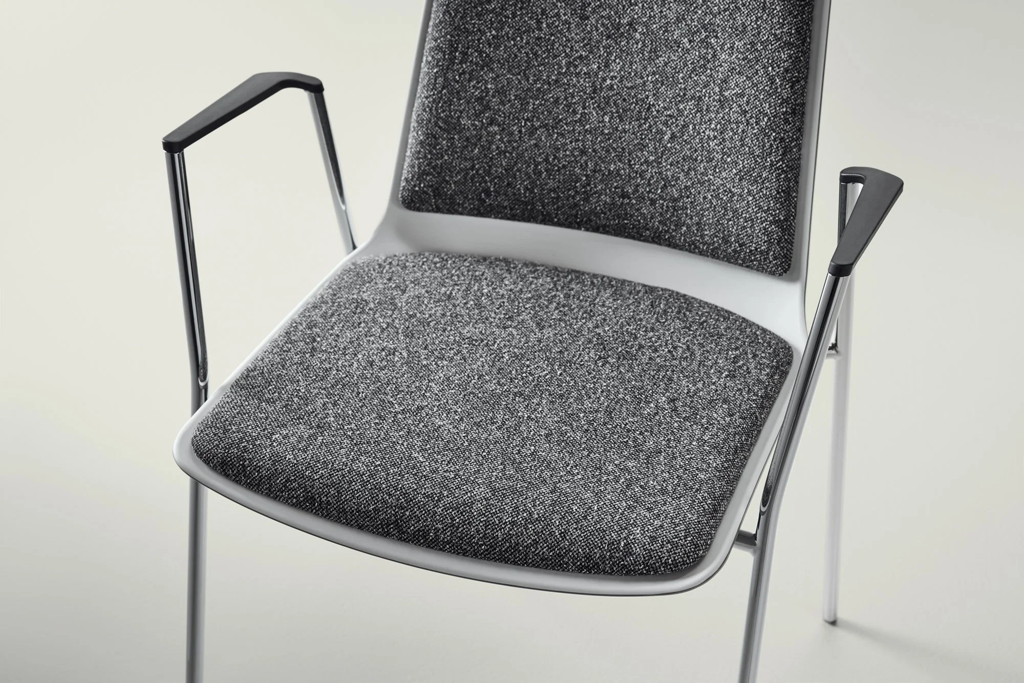 Steelcase_SideSeatingWorktools_0322.jpg