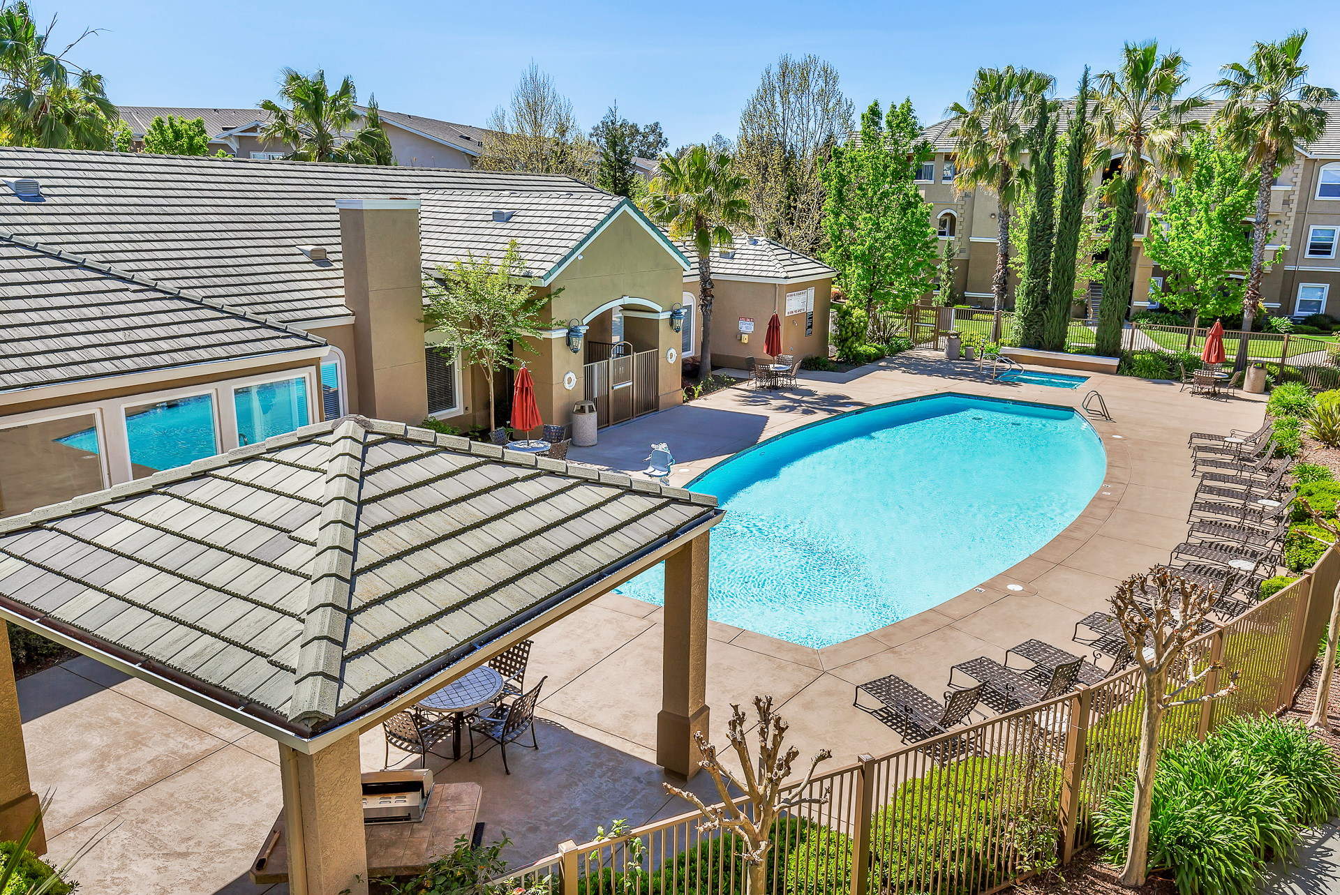 19-Sycamore-Terrace-Apartments-Photo-by-Brad-Ahlm-FairMarketPhoto-FullRes.jpg