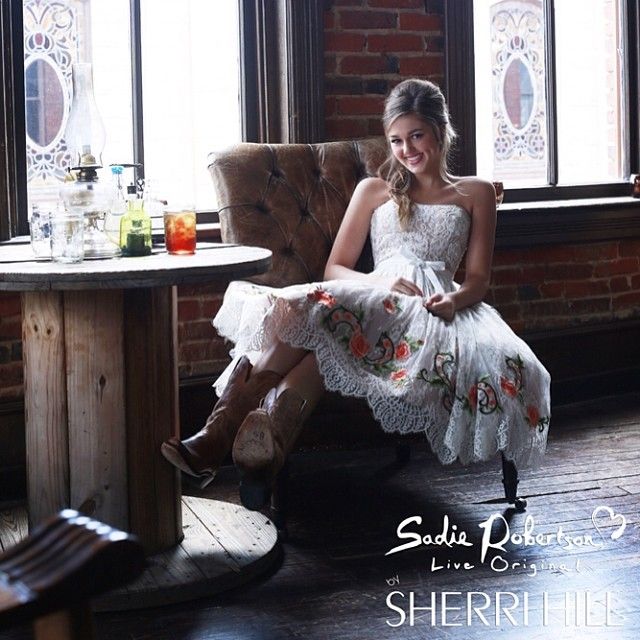Sherri Hill W/ Sadie Robertson